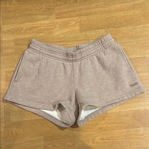 TNA/Aritzia Tan Cozy Fleece Boyfriend Fit Shorts Elastic Waistband Relaxed Fit